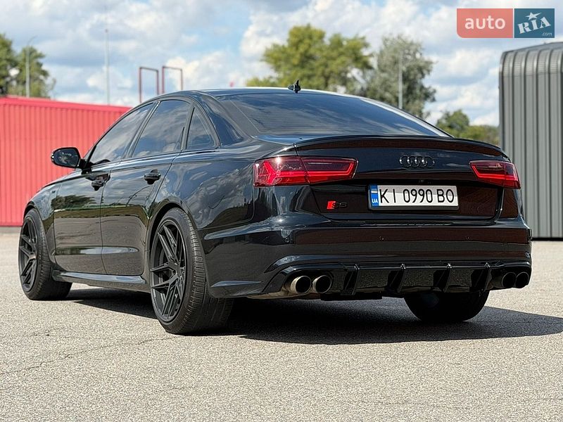 Седан Audi S6 2014 в Киеве