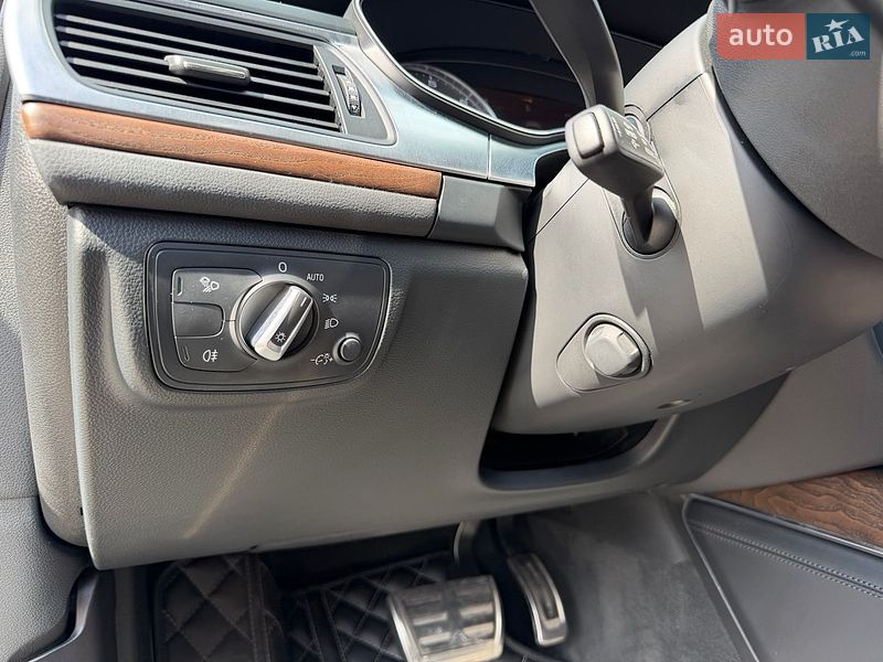 Седан Audi S6 2014 в Киеве