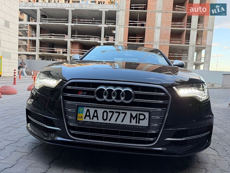 Седан Audi S6 2013 в Києві