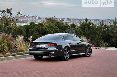 Седан Audi S7 Sportback 2015 в Чернівцях