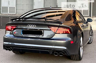 Лифтбек Audi S7 Sportback 2015 в Киеве