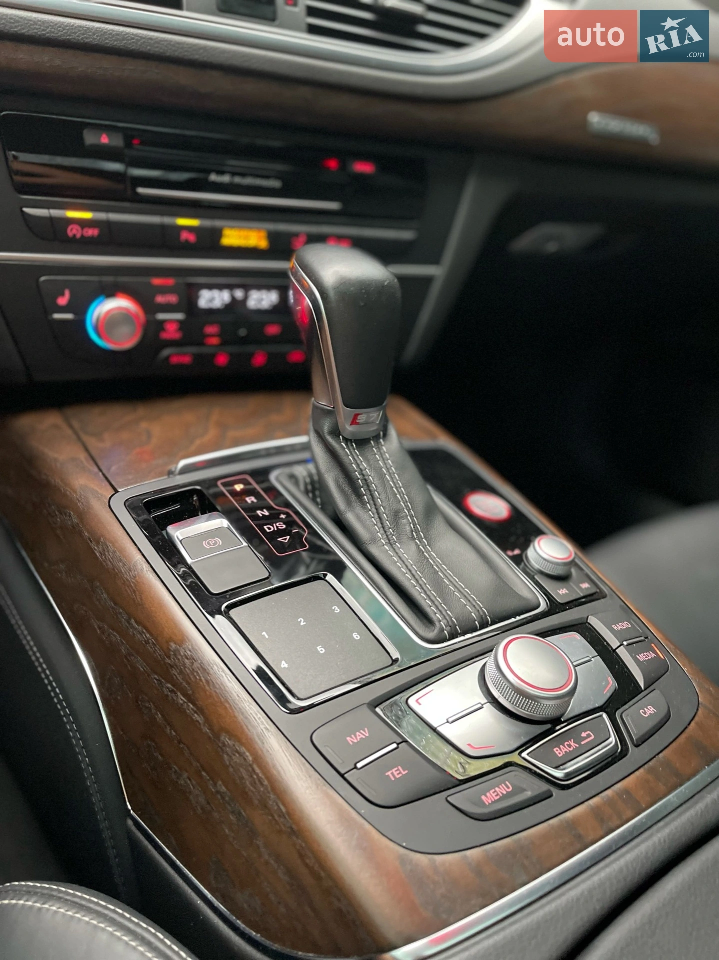 2015 Audi S7 - мініатюра 43