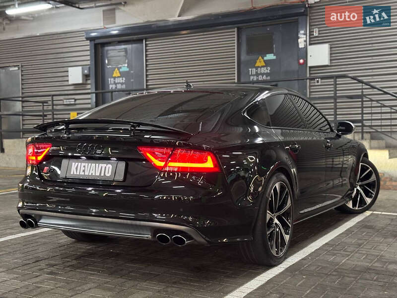 Лифтбек Audi S7 Sportback 2013 в Киеве
