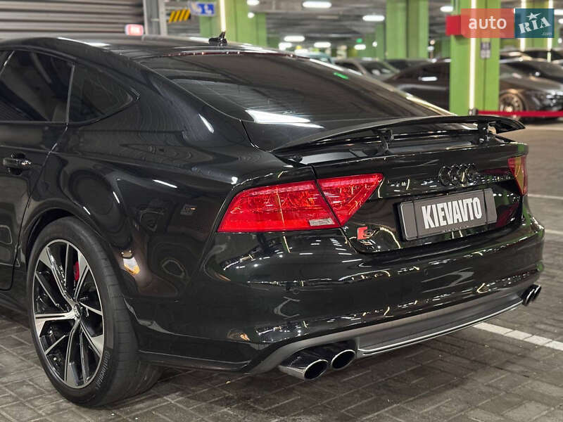 Лифтбек Audi S7 Sportback 2013 в Киеве