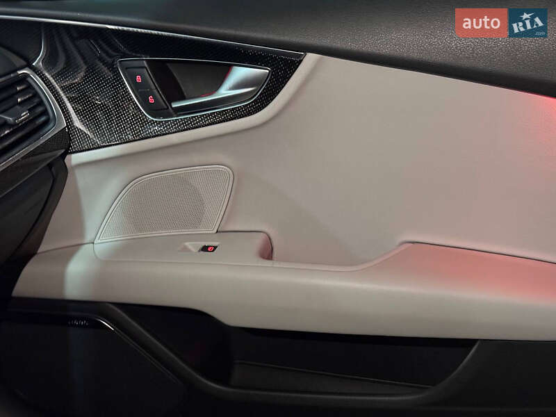 Лифтбек Audi S7 Sportback 2013 в Киеве