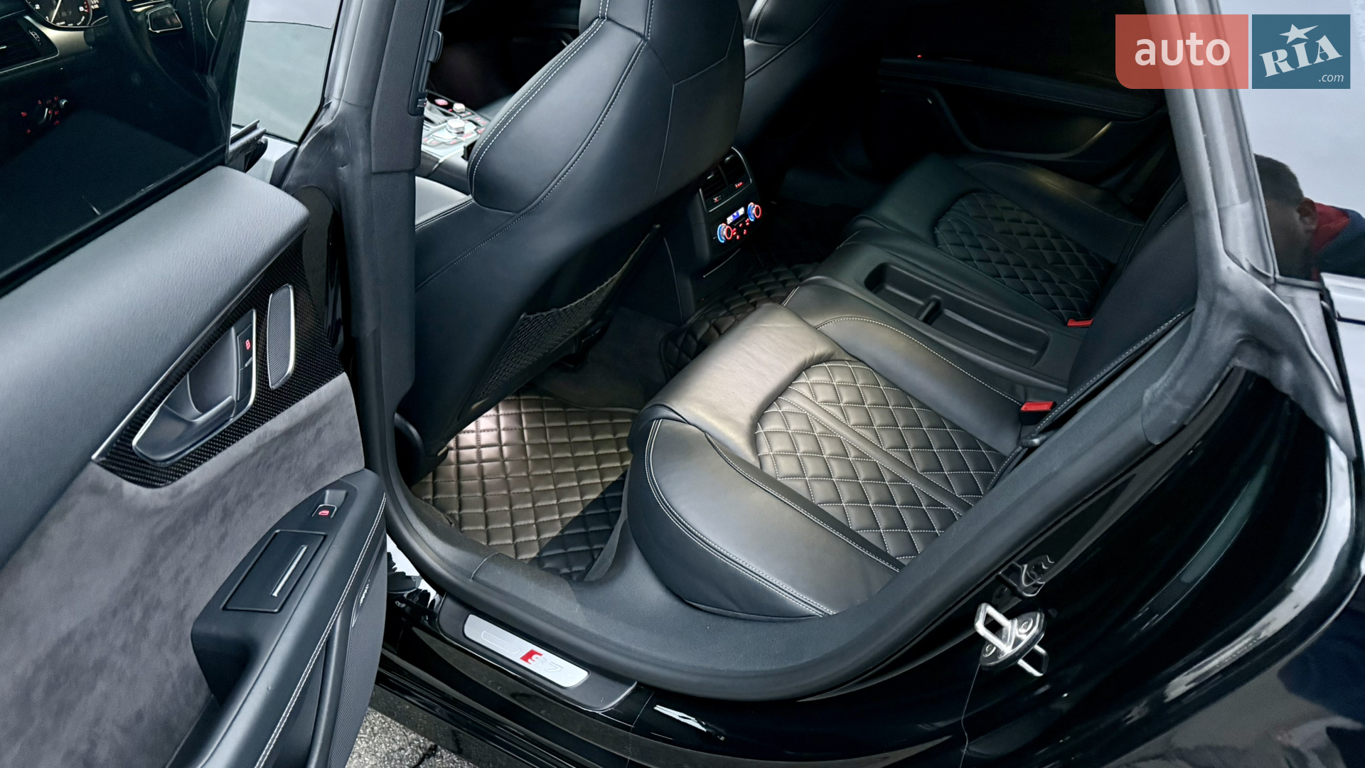 2015 Audi S7 - мініатюра 15