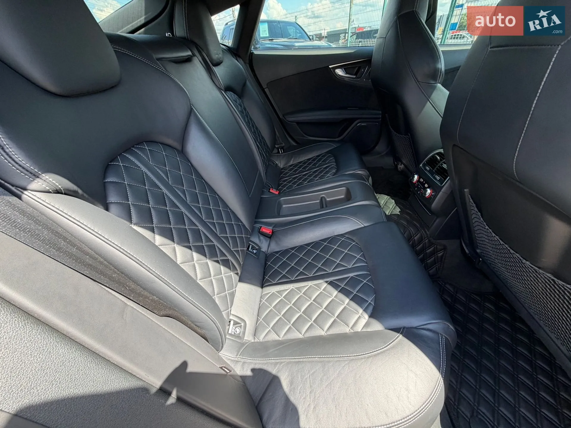 2015 Audi S7 - мініатюра 43