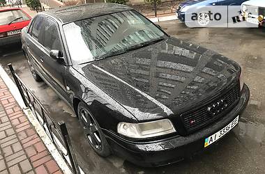 Седан Audi S8 2000 в Києві