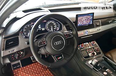 Седан Audi S8 2013 в Одессе