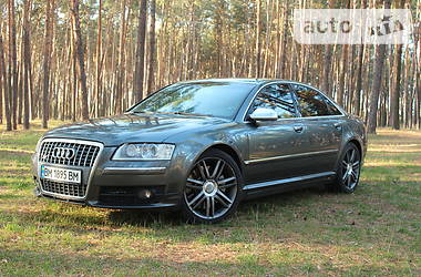 Седан Audi S8 2007 в Сумах