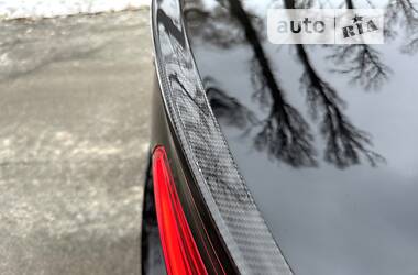 Седан Audi S8 2016 в 