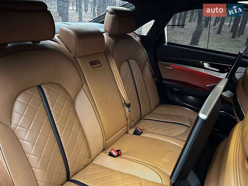 Седан Audi S8 2017 в Полтаві фото 10 Седан Audi S8 2017 в Полтаві