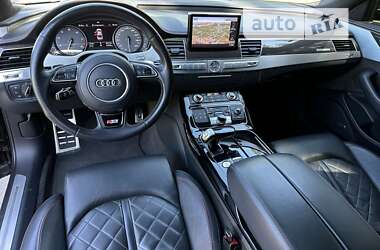 Седан Audi S8 2017 в Киеве