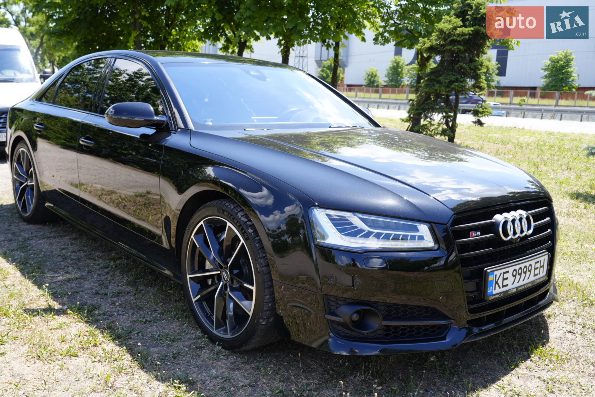 2017 Audi S8 - мініатюра 6