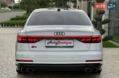 Седан Audi S8 2020 в 