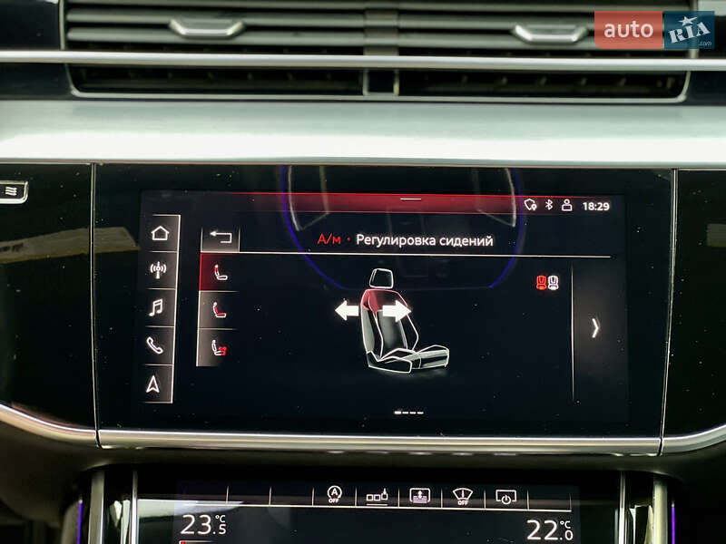 Седан Audi S8 2020 в Одесі