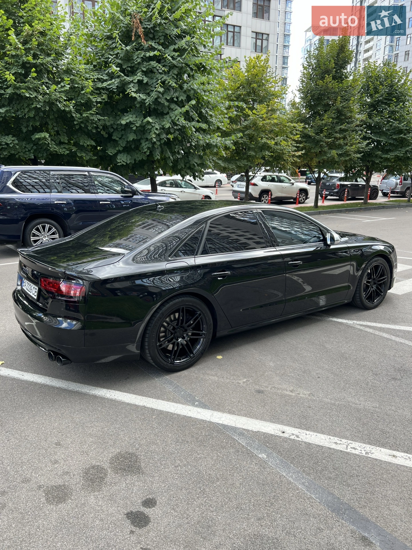 2012 Audi S8 - мініатюра 24
