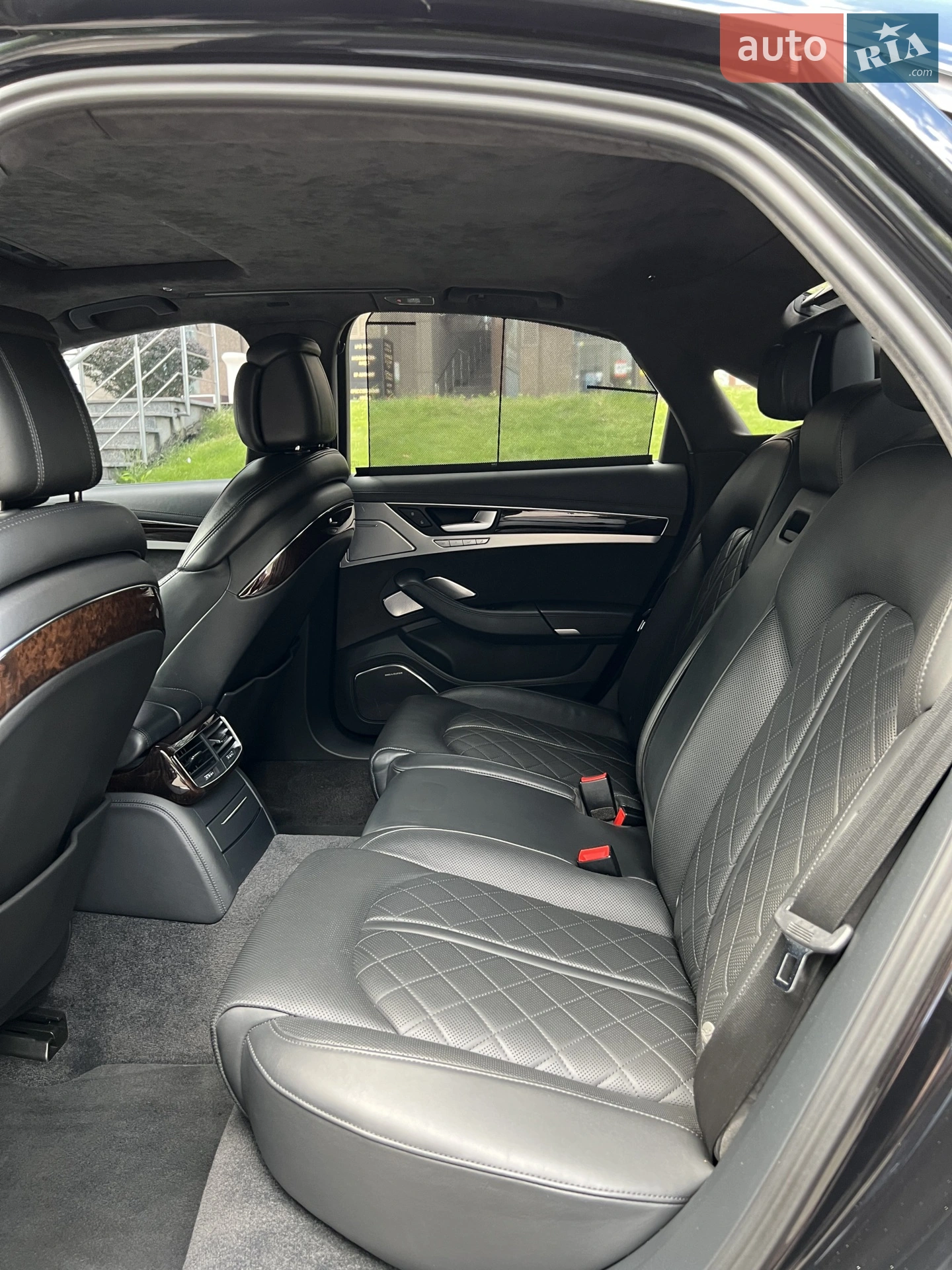 2012 Audi S8 - мініатюра 59