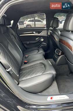 Седан Audi S8 2012 в Киеве