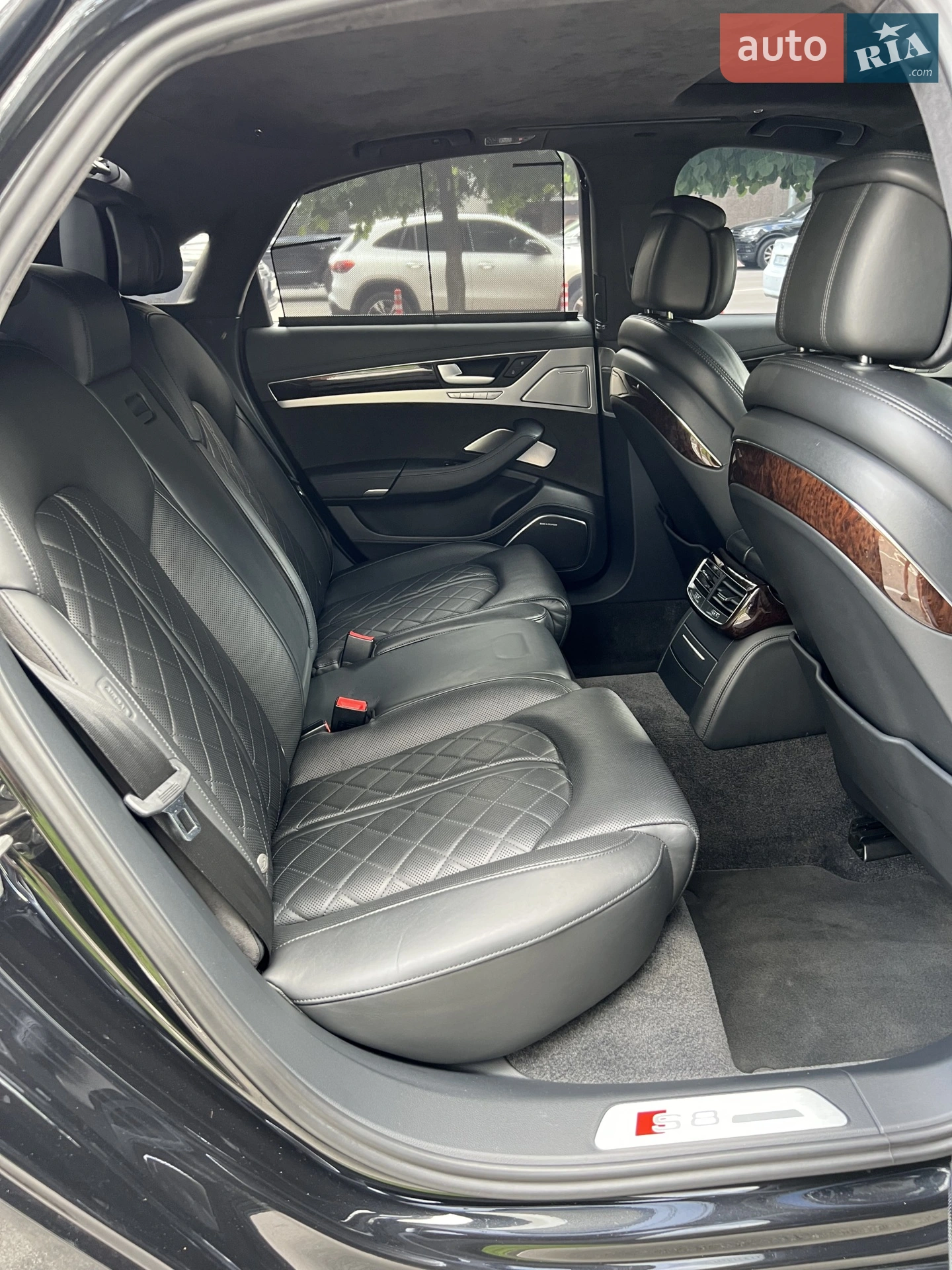 2012 Audi S8 - мініатюра 64