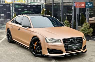 Audi S8 2015