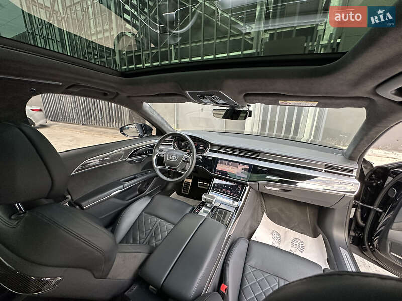 Седан Audi S8 2021 в Києві
