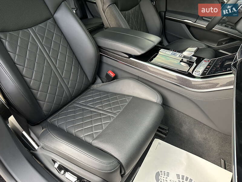 Седан Audi S8 2021 в Києві