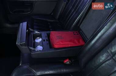 Седан Audi S8 2000 в 