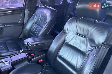 Седан Audi S8 2000 в 