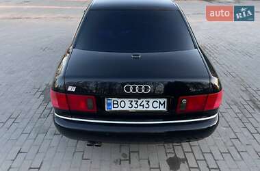 Седан Audi S8 2000 в 