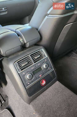 Седан Audi S8 2008 в 