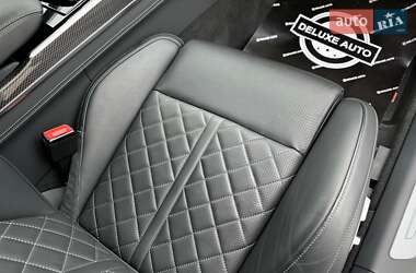 Седан Audi S8 2022 в 