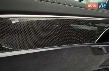 Седан Audi S8 2024 в 