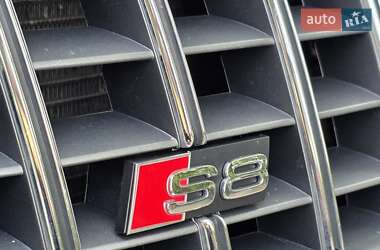 Седан Audi S8 2007 в Харькове