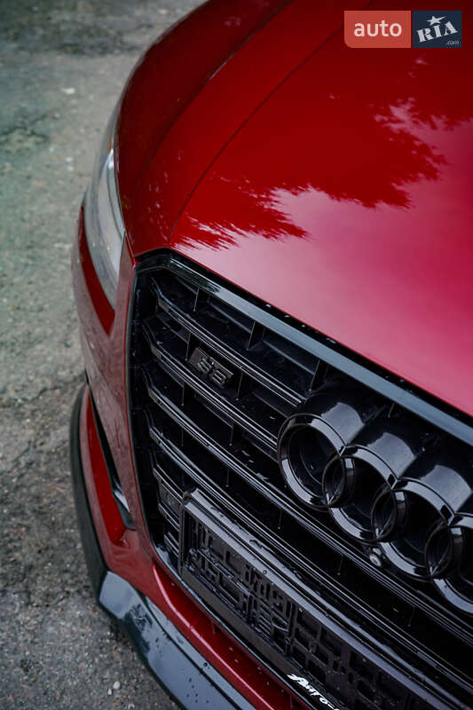 Седан Audi S8 2014 в Киеве