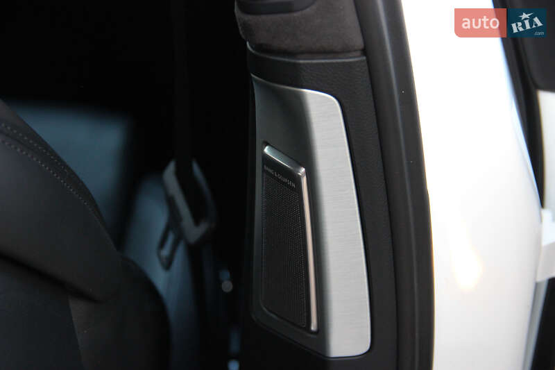 Седан Audi S8 2014 в Одессе