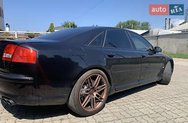 Седан Audi S8 2007 в 