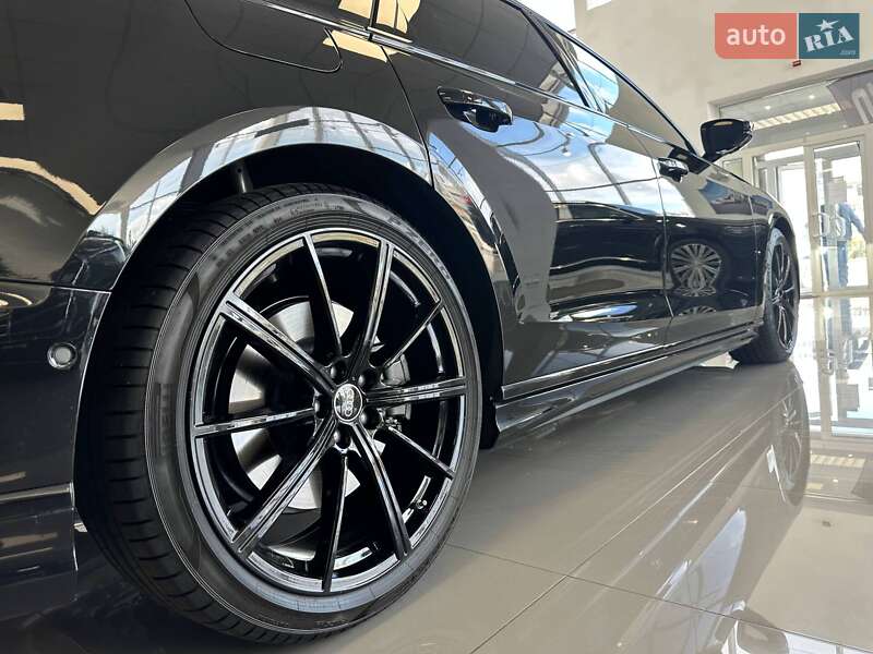 Седан Audi S8 2025 в Киеве фото 9 Седан Audi S8 2025 в Киеве
