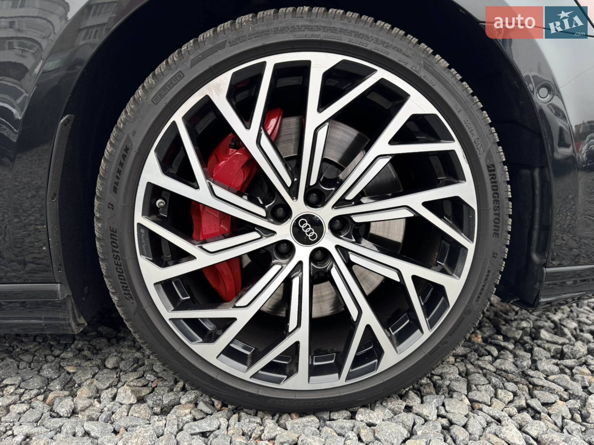 2022 Audi S8 - мініатюра 37
