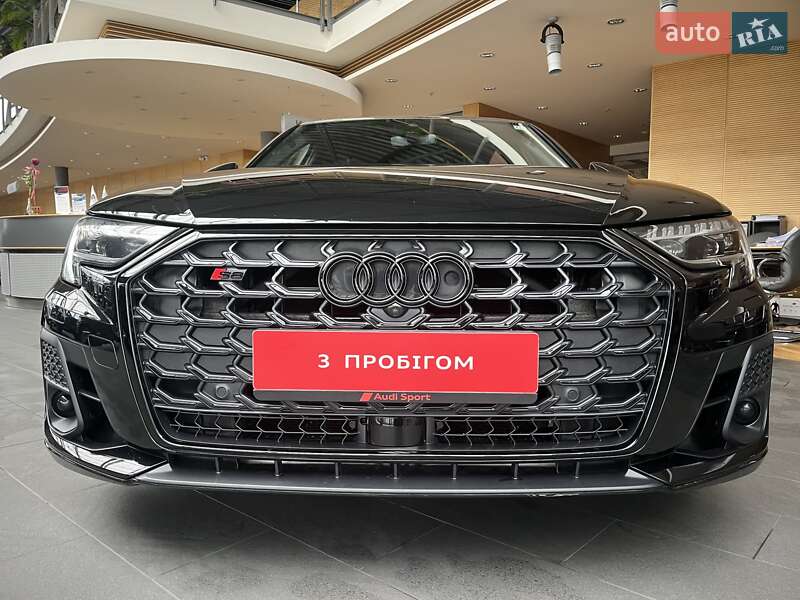 Седан Audi S8 2022 в Днепре фото 7 Седан Audi S8 2022 в Днепре