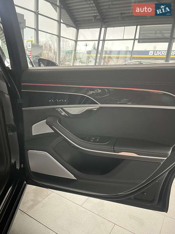 Седан Audi S8 2022 в Днепре фото 44 Седан Audi S8 2022 в Днепре