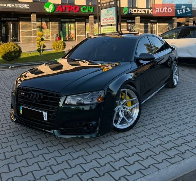 Седан Audi S8 2014 в Виноградове фото 2 Седан Audi S8 2014 в Виноградове
