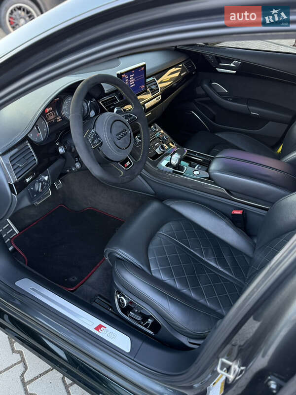 Седан Audi S8 2014 в Виноградове фото 7 Седан Audi S8 2014 в Виноградове