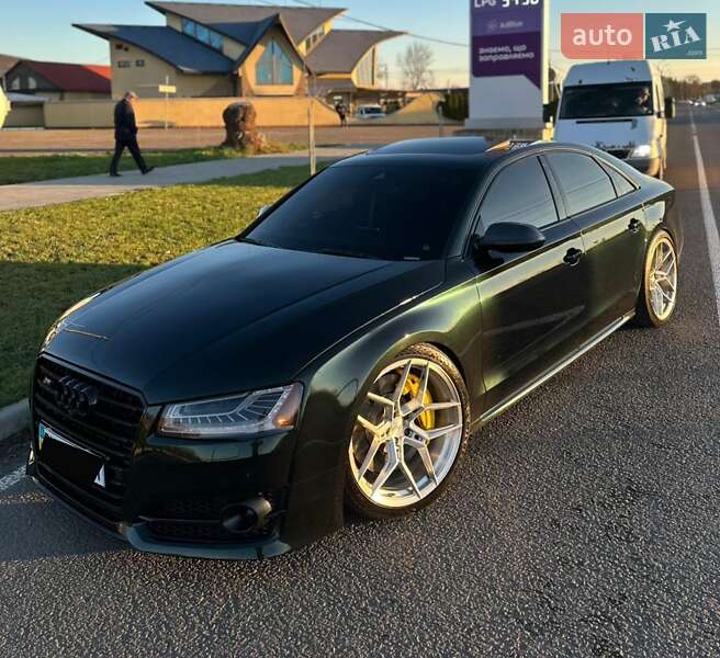 Седан Audi S8 2014 в Виноградове фото 14 Седан Audi S8 2014 в Виноградове