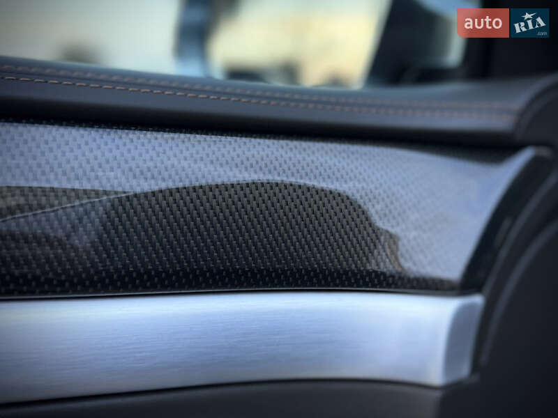 Седан Audi S8 2010 в Одесі