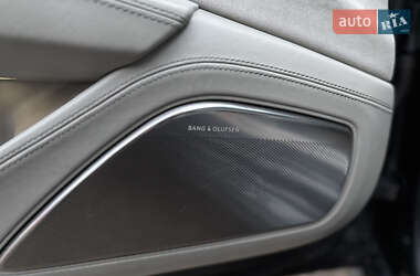 Седан Audi S8 2012 в Киеве