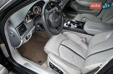 Седан Audi S8 2012 в Киеве