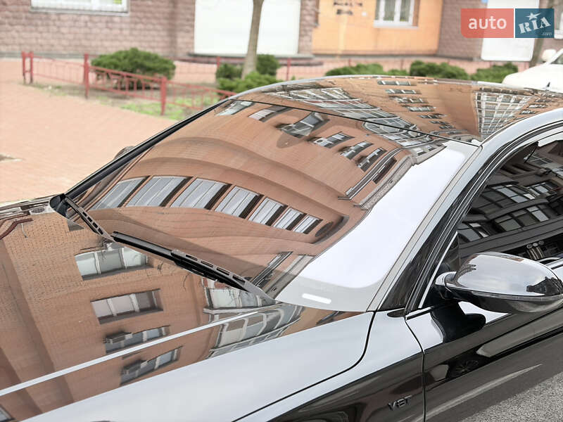 Седан Audi S8 2016 в Києві