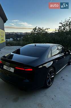 Седан Audi S8 2016 в Киеве