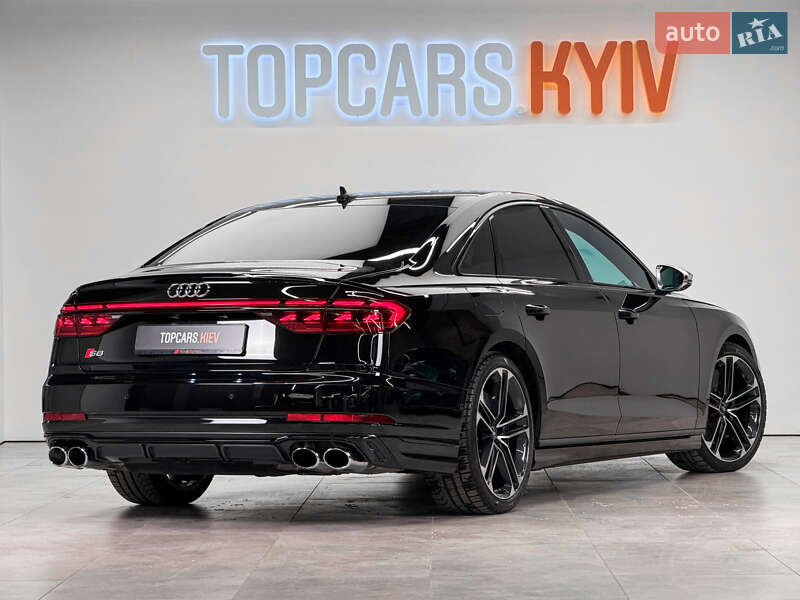 Седан Audi S8 2025 в Києві